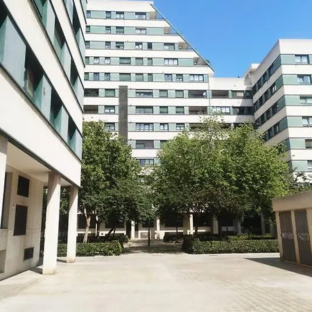 Artes Y Ciencias + Garaje + Netflix * Βαλένθια