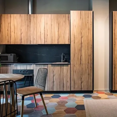 Reina Flats Playa * Valenza