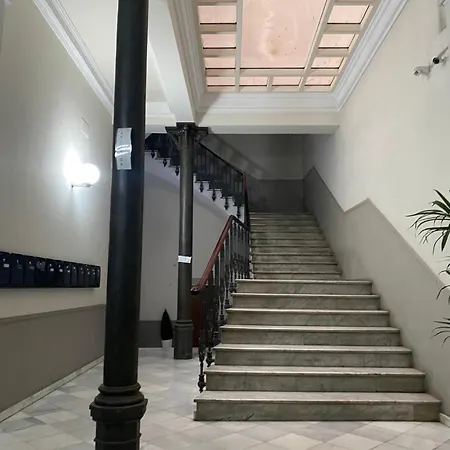 Travel Habitat ático Calle De La Paz * Valência