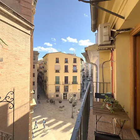 Apartman Silk Exchange - Market *