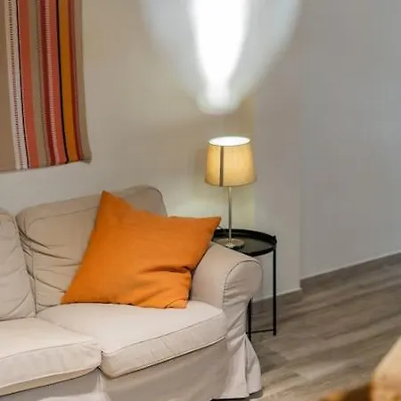 Ciudad Artes Gem: Stylish Near Ruzafa & * Валенсия