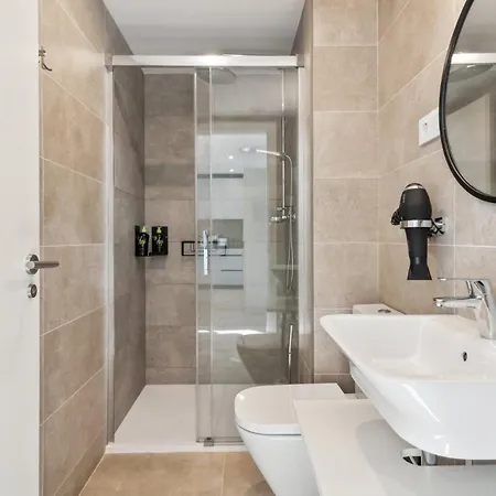 Apartamento Limehome Carrer Del Pare Palau I Quer *