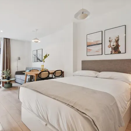 Apartamento Limehome Carrer Del Pare Palau I Quer Valencia