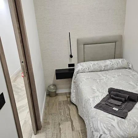 Habitación Céntrica De Lujo Gv 4 * Valência