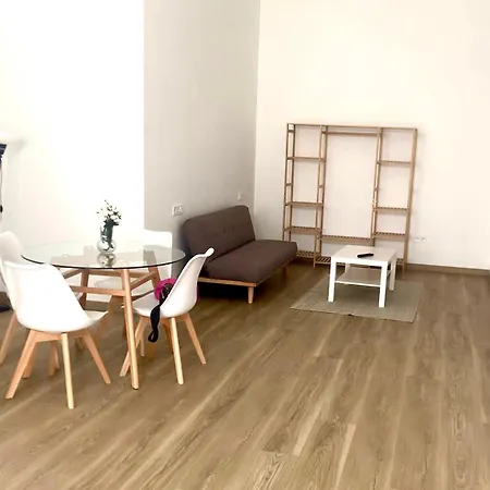 Por Meses * Valencia