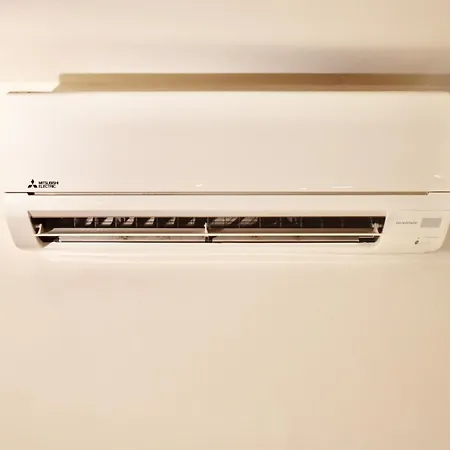 Estudio Con Encanto En El Casco Antiguo De *