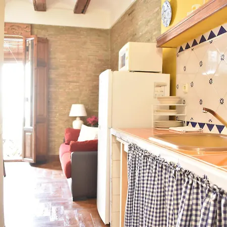 Cerca De La Plaza Redonda * Valencia