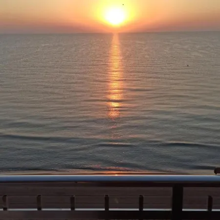 Blue Double Private At Front - En La Playa Piso Compartido Privatunterkunft Valencia