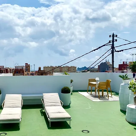 Pensjonat En Playa Malvarrosa Con Bano Privado -no Ac- 3*