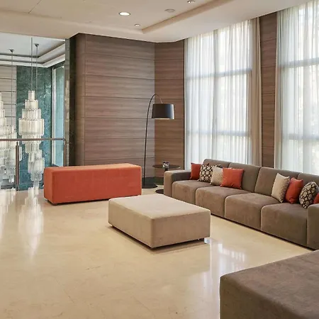 Nh Center Отель 4*