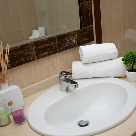 Singularstays Palacio De Congresos Апартаменты Валенсия