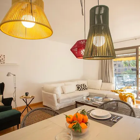 Singularstays Palacio De Congresos Апартаменты *
