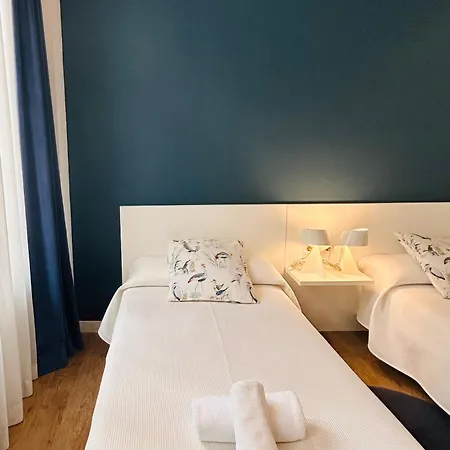 L'esplai فندق مبيت وإفطار فالنسيا