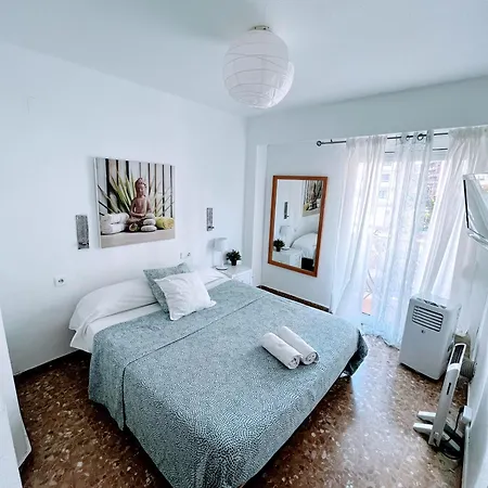 Confort Y Relax Centro * فالنسيا