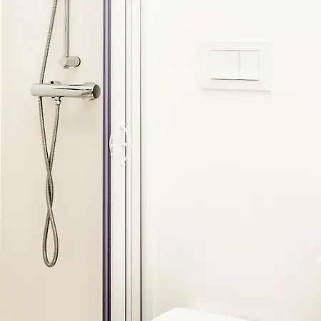 Catalina Downtown Apartmanhotel Valencia