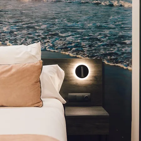 Palau & Apart-hotel 4*