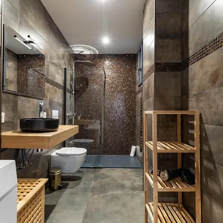 Apartup Ruzafa Vertical דירה *