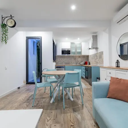 Apartup Ruzafa Vertical דירה
