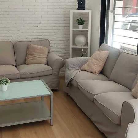 Hanna's House Appartamento Valenza