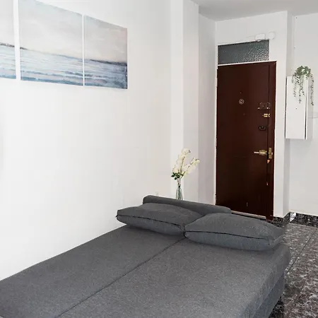 Cosy With Balcony Between & Center 6p Apartamento Valência