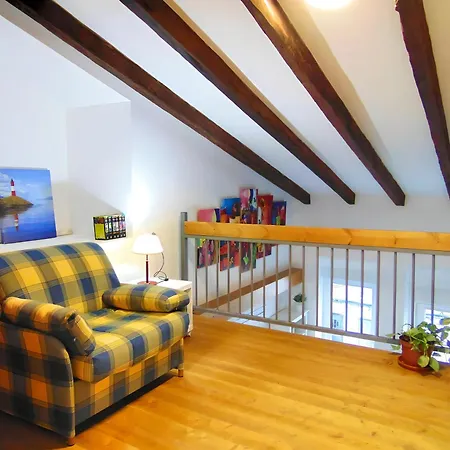 Casita Con Terraza En Cabanyal *