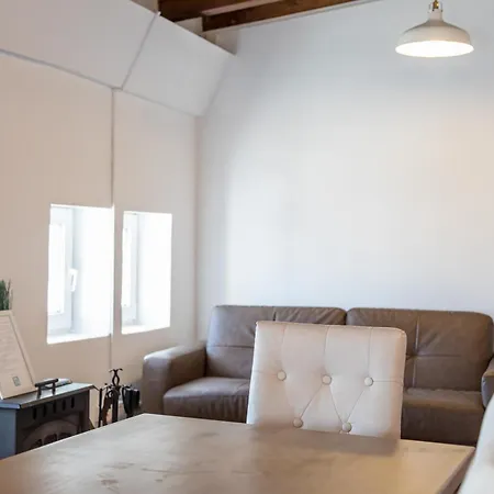 Travel Habitat Port Valencia. Apartman Valencia