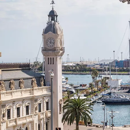 Travel Habitat Port Valencia.