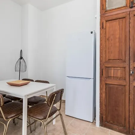 Apartamento Travel Habitat Port Valencia. Valencia