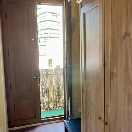Atico Loft Abuhardillado Frente A Ruzafa - Pets Friendly, Wifi