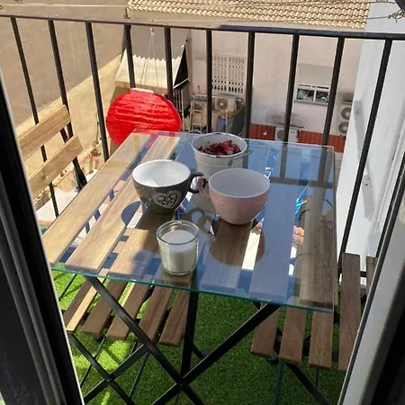 Atico Loft Abuhardillado Frente A Ruzafa - Pets Friendly, Wifi Apartment