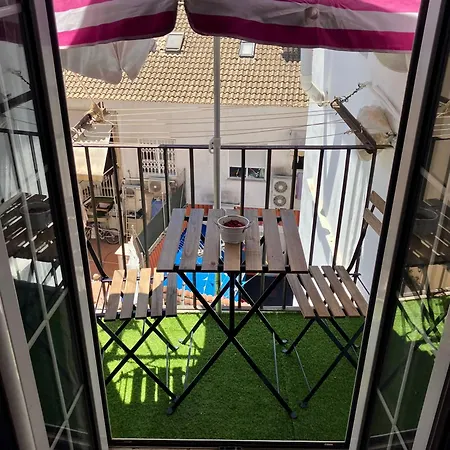 Atico Loft Abuhardillado Frente A Ruzafa - Pets Friendly, Wifi Apartment