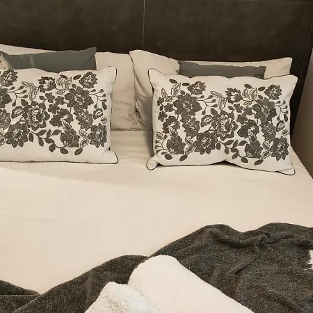 Small And Cozy - G10 Pensionat Valencia