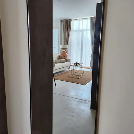 Md Pare Presentat Apartamento *