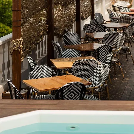 Hotel Blanq Carmen