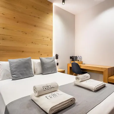 Nalu Boutique Hotell *