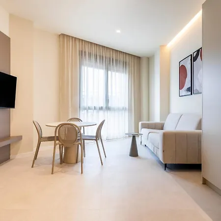 North Station Pen-suites *