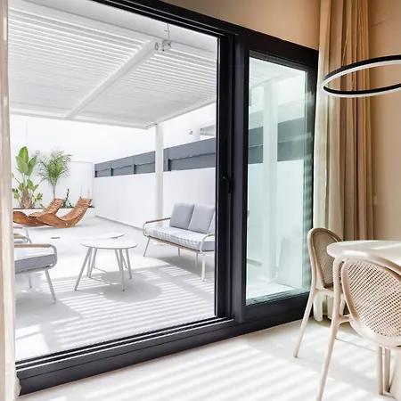 Lägenhet North Station Pen-suites Valencia