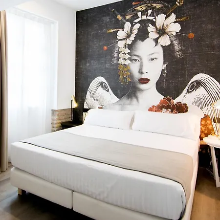 Myr Plaza Mercado & Hotel 4*