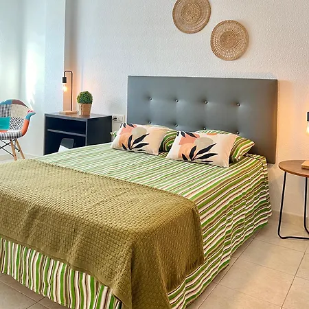 Residencial Private Room, Comfy&quiet Well Located - Center And Valencia