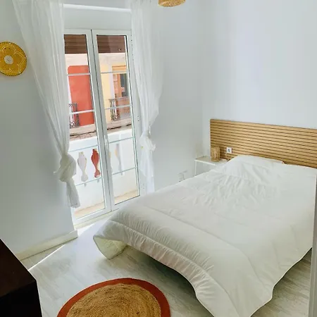 Piso Centrico Con Bonita Terraza Apartment *