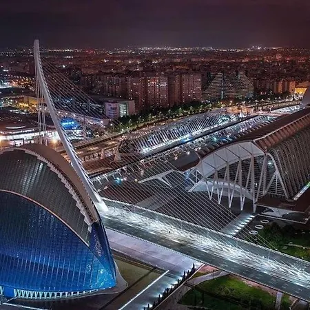 Habitacion Centrica En Acogedora Casa منزل للإقامة فالنسيا