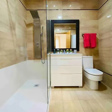 Stylish With Terrace On The Beachfrom 瓦伦西亚