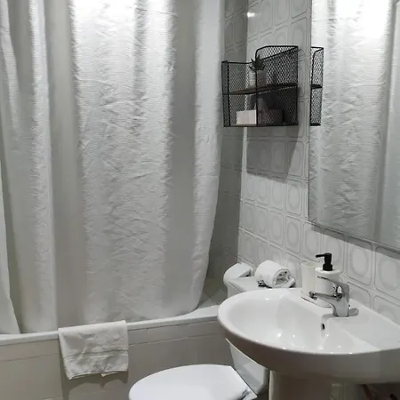 Habitacion Centrica En Acogedora Casa 瓦伦西亚