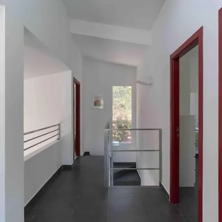 Calma Villa. De Lujo, Jacuzzi Y Piscina Apartmán