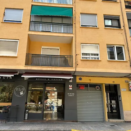 La Casa De Lili Acerca De Palacio De Musica 아파트 *