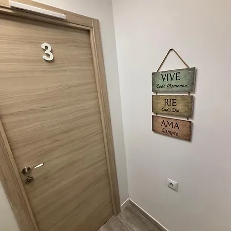 Habitacion En Playa Malvarrosa 民宿