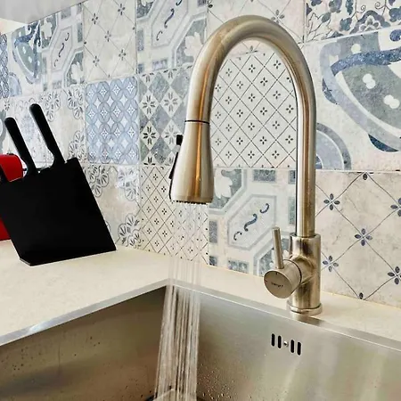 Chic Avec Terrasse, Lumineux Et Calme 1 * Valência