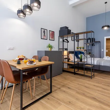 Travel Habitat Sant Isidre * Valencia