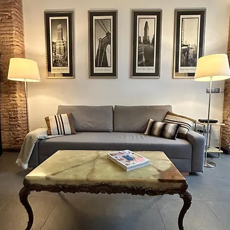 Chic En Ciutat Vella Apartament *