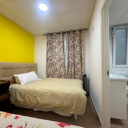 Mirador 2 Del Mercado - Con Bano Privado En El Centro De La Ciudad Vella